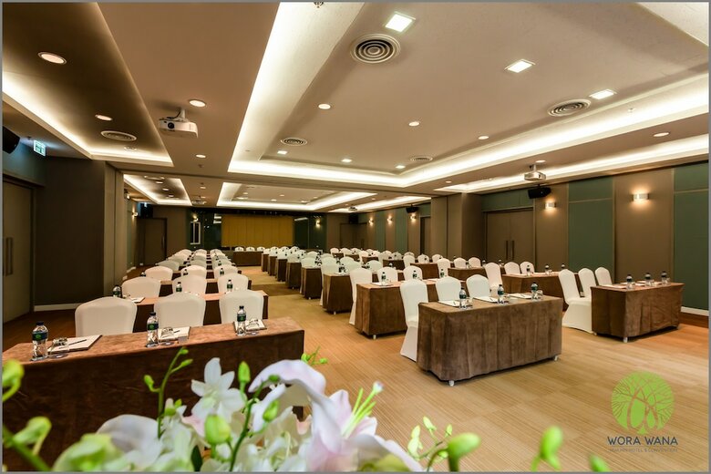 Wora Wana Hua Hin Hotel & Convention
