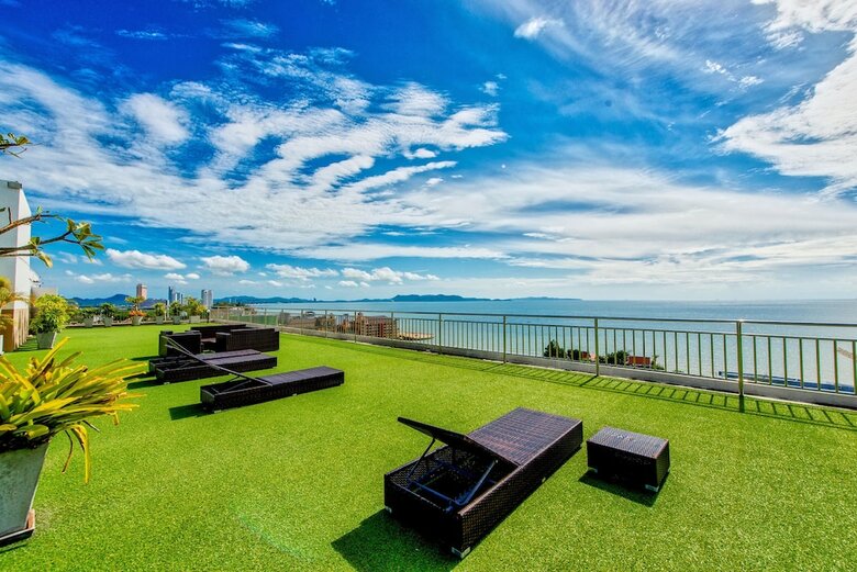 Apartamentos Nam Talay Jomtien Beach