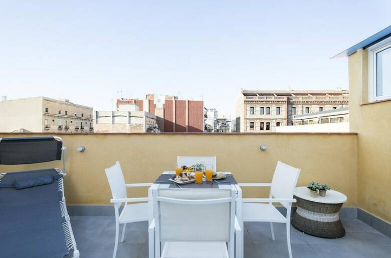 Mar Apartments