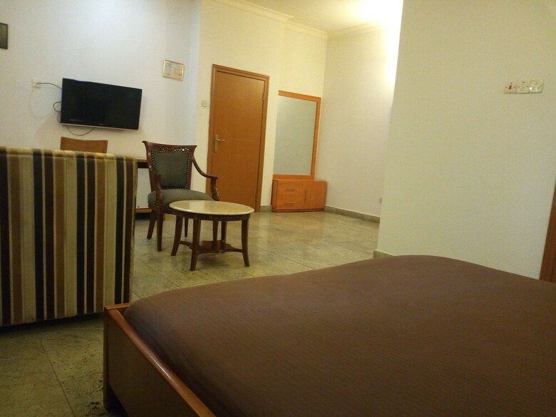Karma Hotel