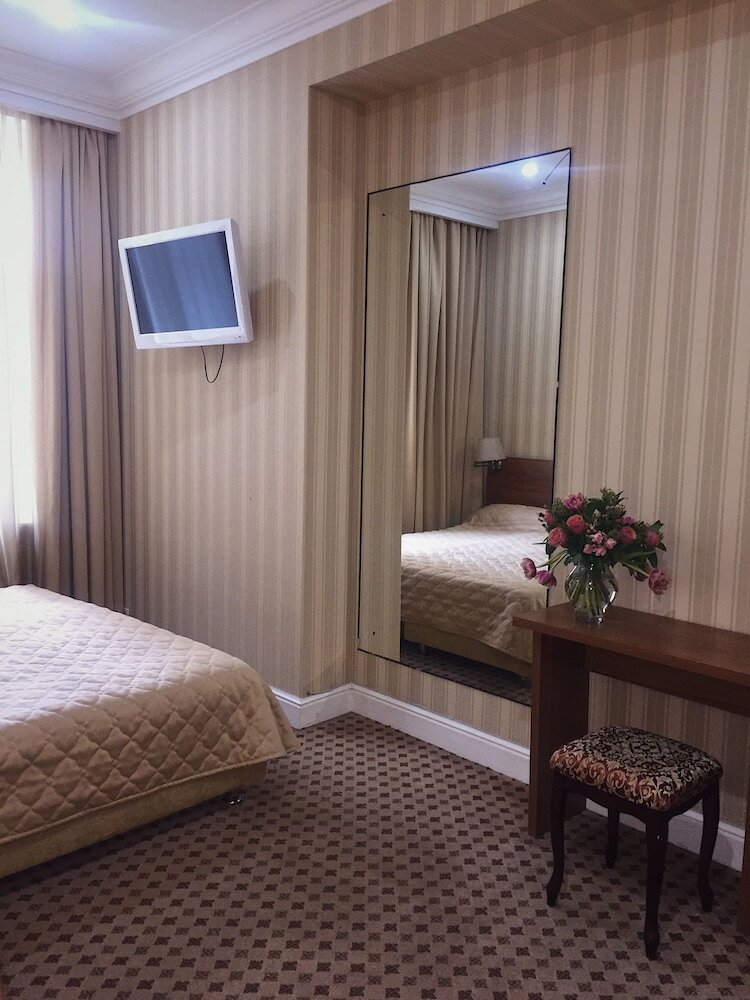 Invite Hotel Max