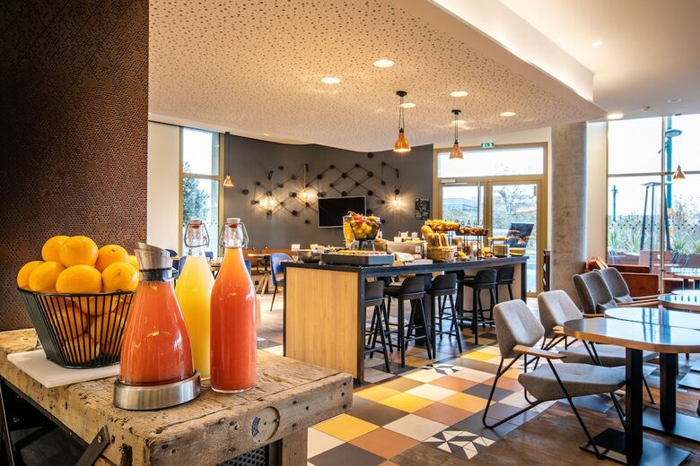 Hotel H�tel Mercure Paris Gennevilliers