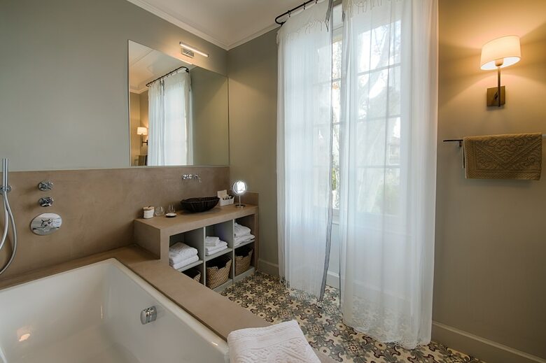 Bed & Breakfast La Divine Com�die - Demeure Priv�e & Spa
