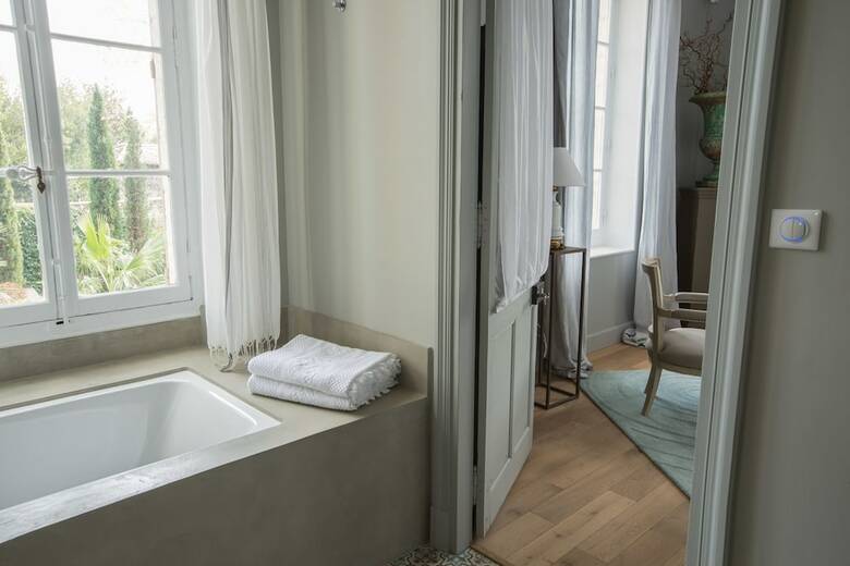 Bed & Breakfast La Divine Com�die - Demeure Priv�e & Spa