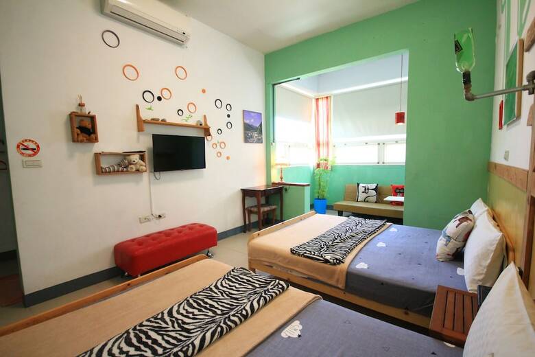 Ten Street B&B