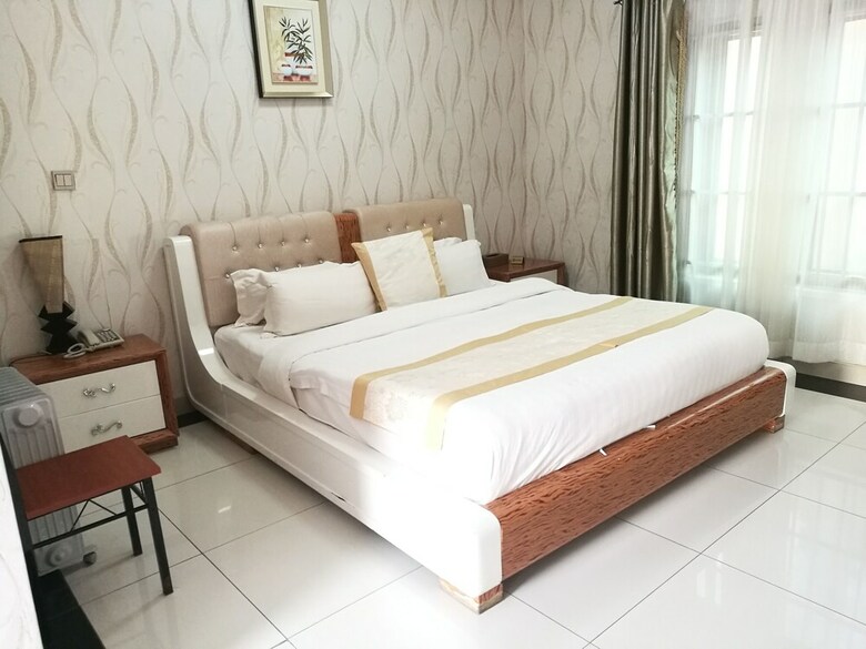 Hotel Golden Zambezi Lodge