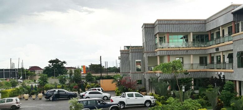 Hotel Golden Zambezi Lodge