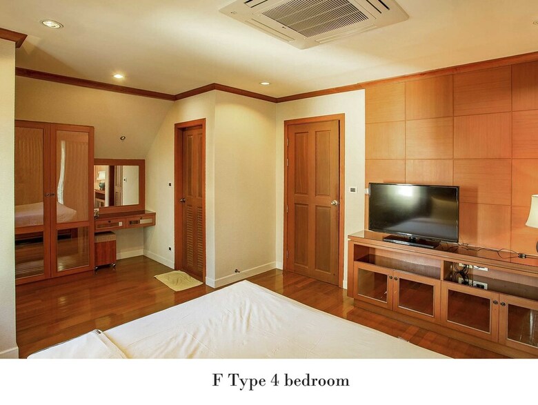 Natcha Pool Villa Pattaya