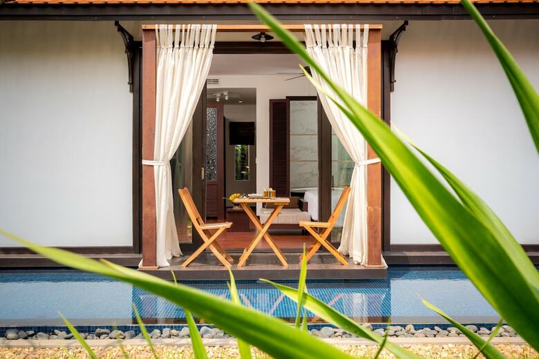 Hotel The Embassy Angkor Resort & Spa