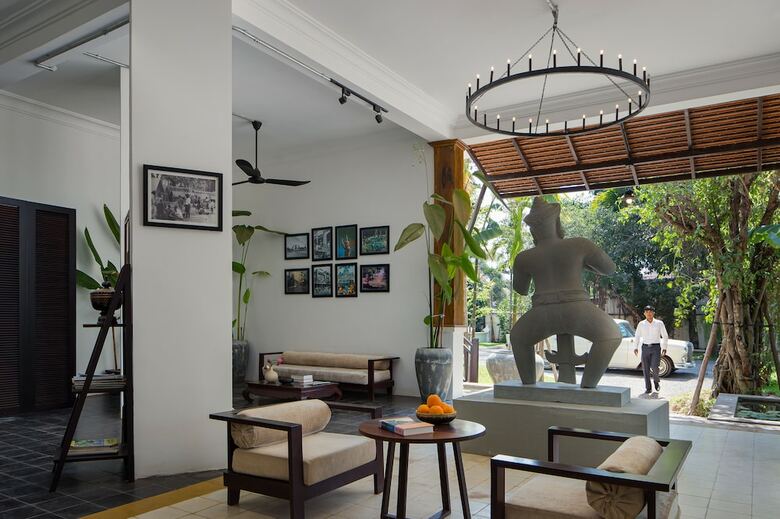 Hotel The Embassy Angkor Resort & Spa