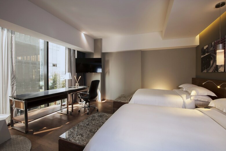 Hotel Krystal Grand Suites Insurgentes