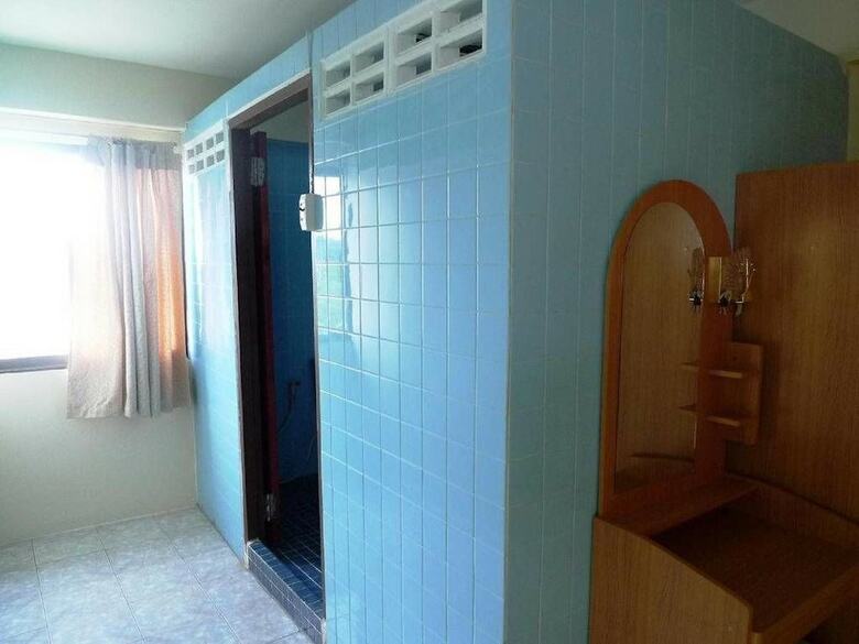Hotel Blue Lagoon Guest House And Bar