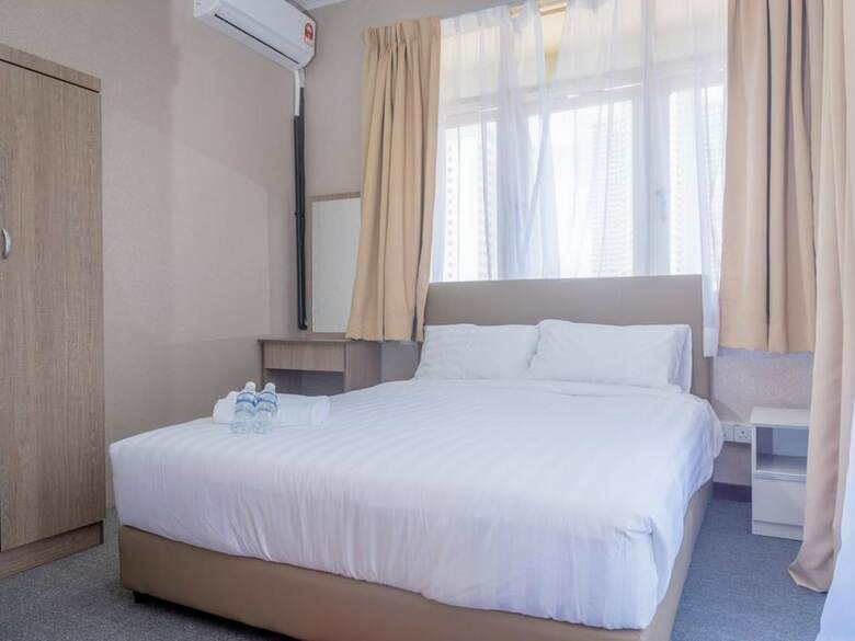 Hotel Spot On 89645 Ong's Court