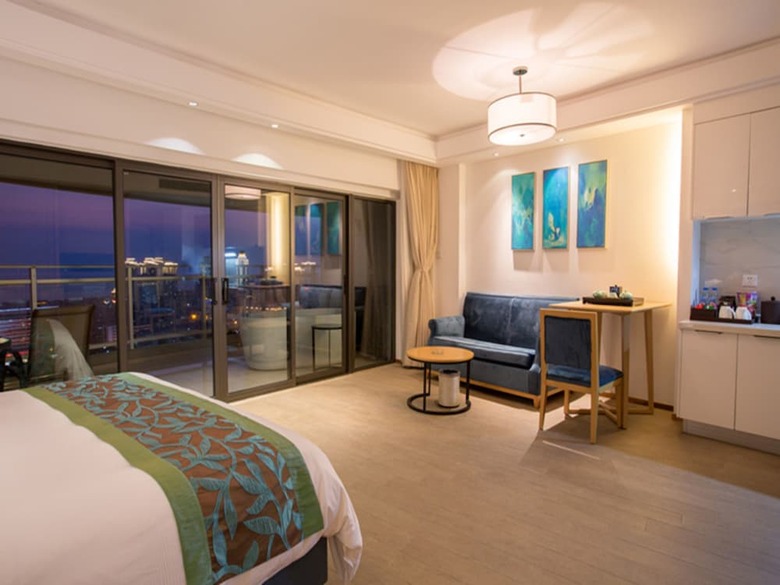 Sanya Poly Phoenix Hotel