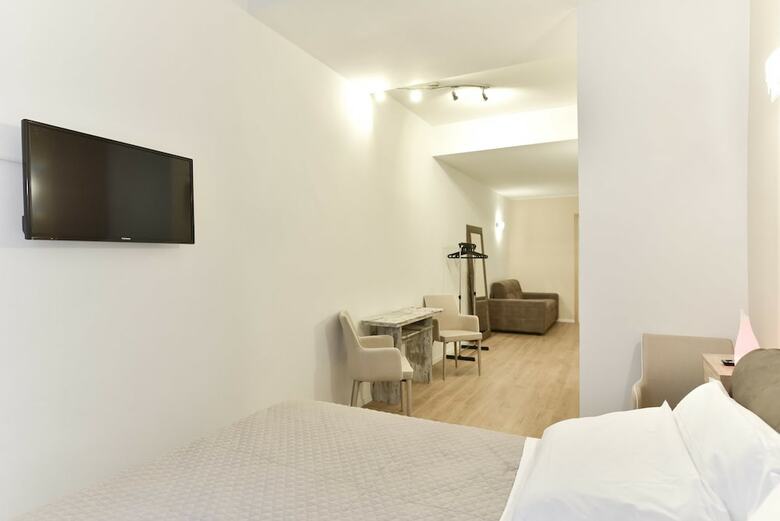 Ag Vatican Apartments