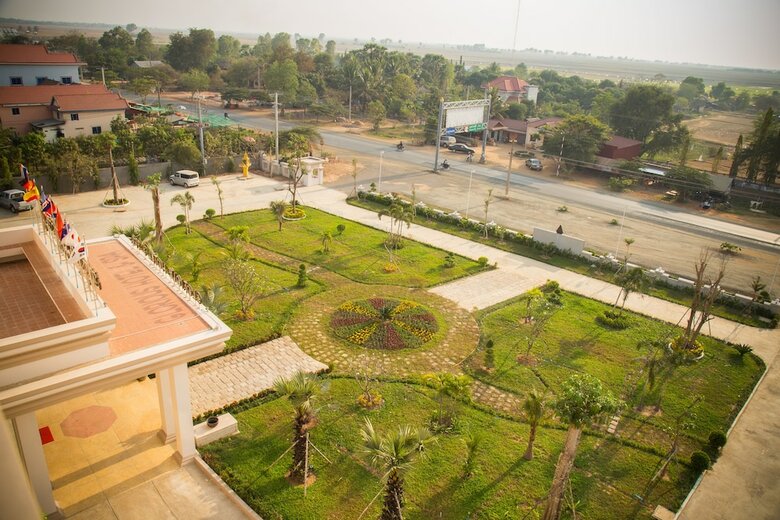 Glorious Hotel & Spa