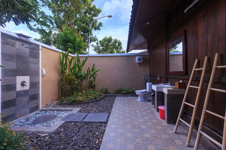 Hotel Sylvia Beach Villa