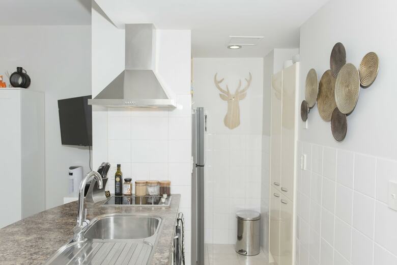 Towny - Central Character Apartment - 2 Bedrooms