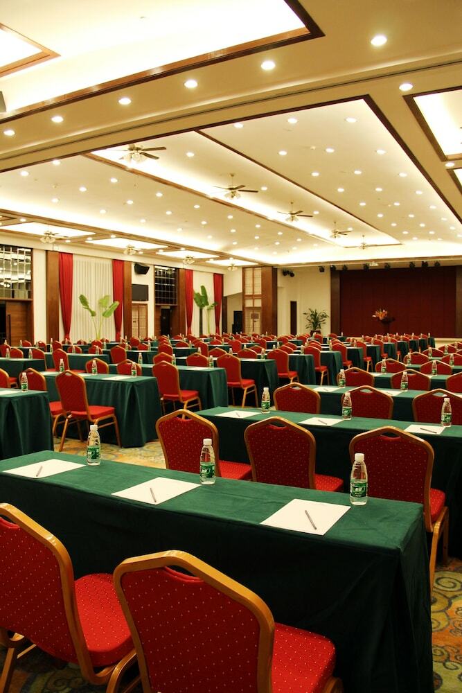 Guesthouse International Hotel Sanya