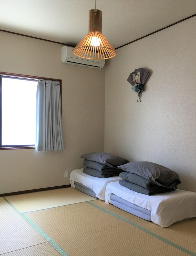 Hostal Guesthouse Hakuka - Hostel