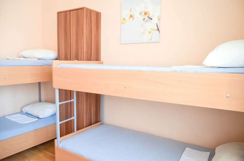 Hostal Guest House Levitan Hotel