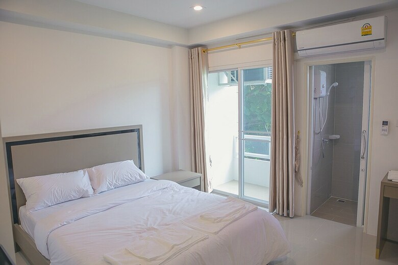 Hotel S.e.t Thanmongkol Residence
