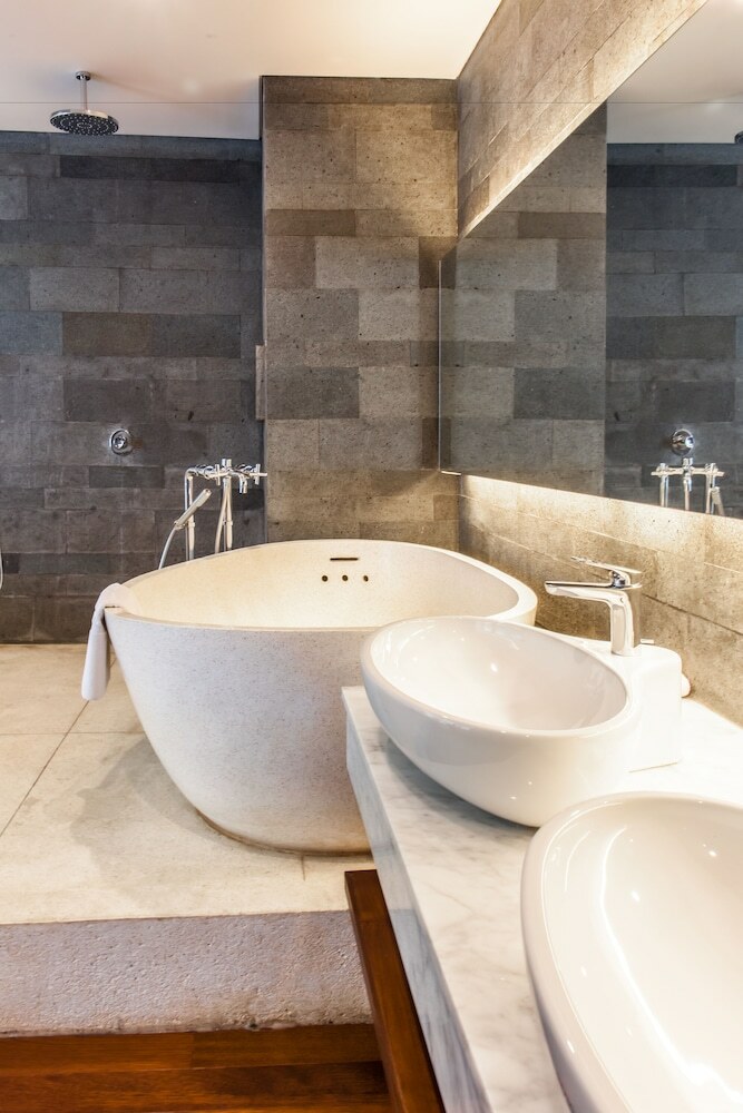Suites By Watermark Hotel And Spa Bali