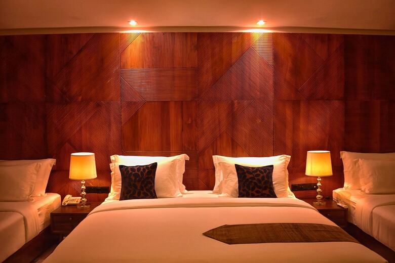 Hotel Triple O Six
