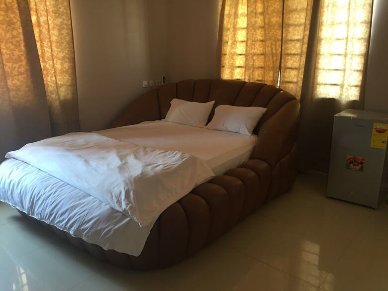 Hotel Rasta Tee's Place