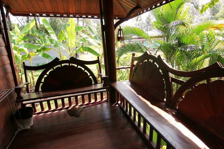Hotel Ton-aor On The Beach Resort & Restaurant