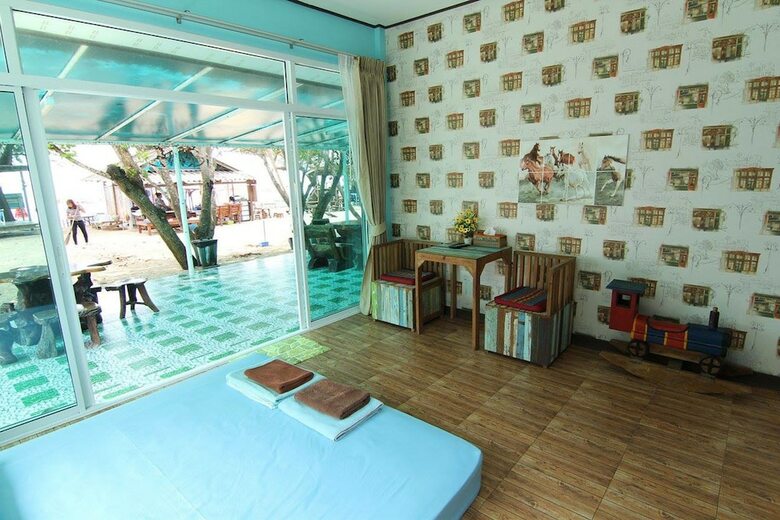 Hotel Ton-aor On The Beach Resort & Restaurant