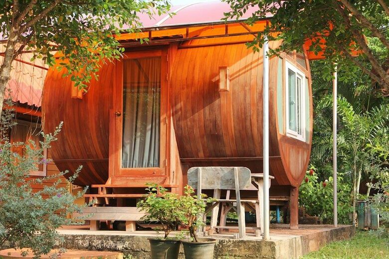 Hotel Ton-aor On The Beach Resort & Restaurant