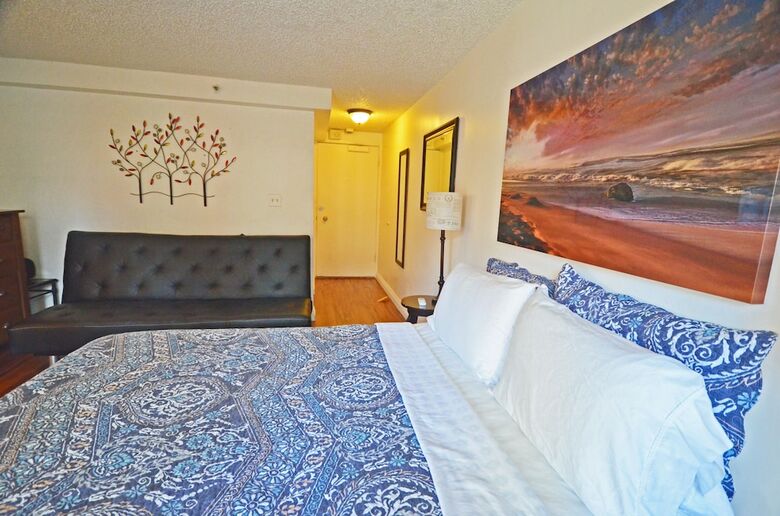 Apartamentos Kuhio Village #403a By Redawning