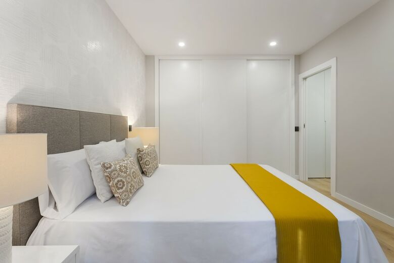Dobo Homes Relatores III Apartment
