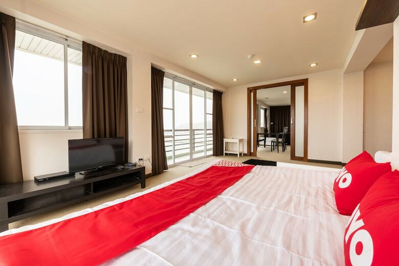 Aparthotel Oyo 555 Chateau Vista