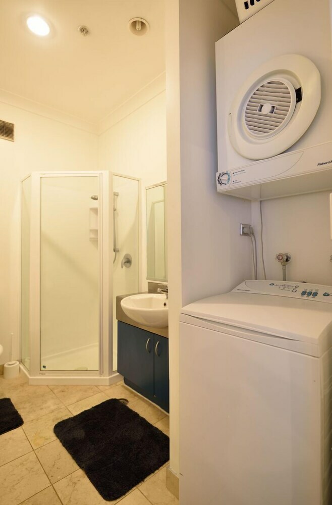 Private 4 Bedroom Beach House In Bondi