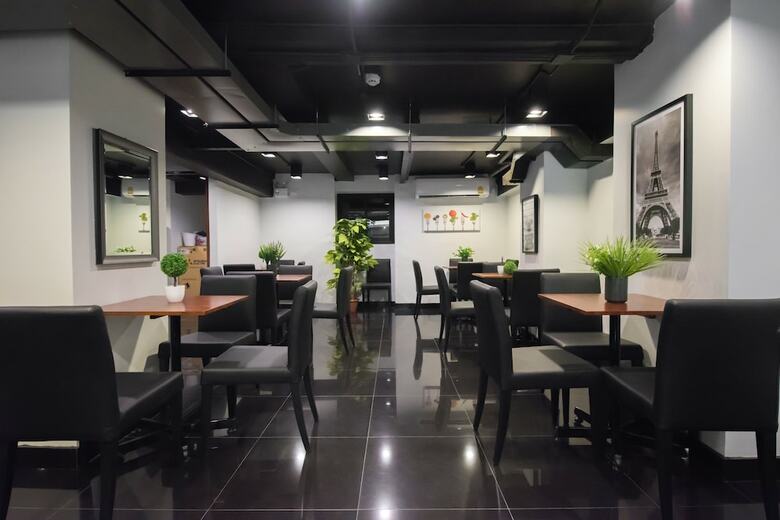 Sovereign Group Hotel @ Pratunam Bangkok