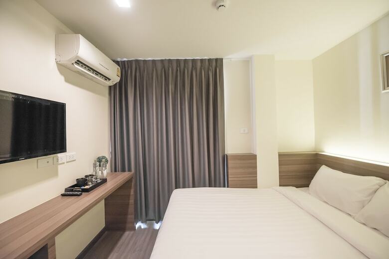 Sovereign Group Hotel @ Pratunam Bangkok