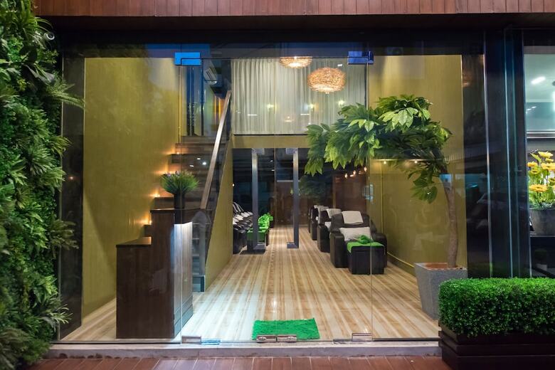 Sovereign Group Hotel @ Pratunam Bangkok