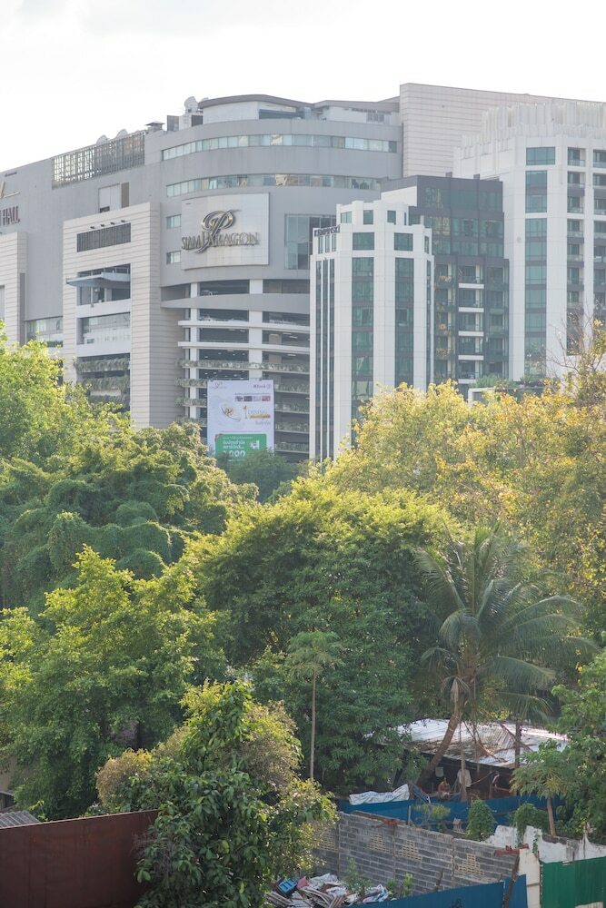 Sovereign Group Hotel @ Pratunam Bangkok