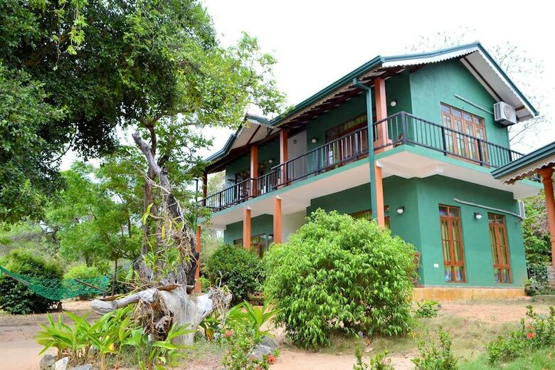 Hotel Melrose Villas