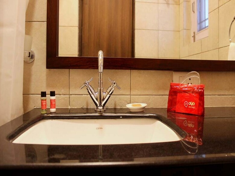 Oyo 2332 Hotel Zade House Mount View