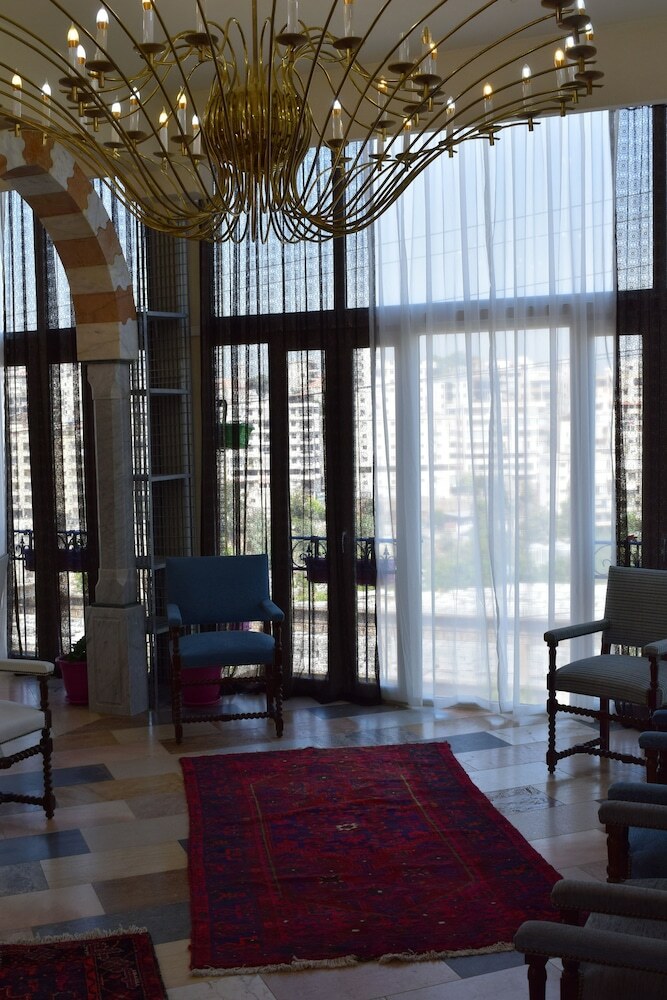 Hotel Damask Rose Lebanese Guest House