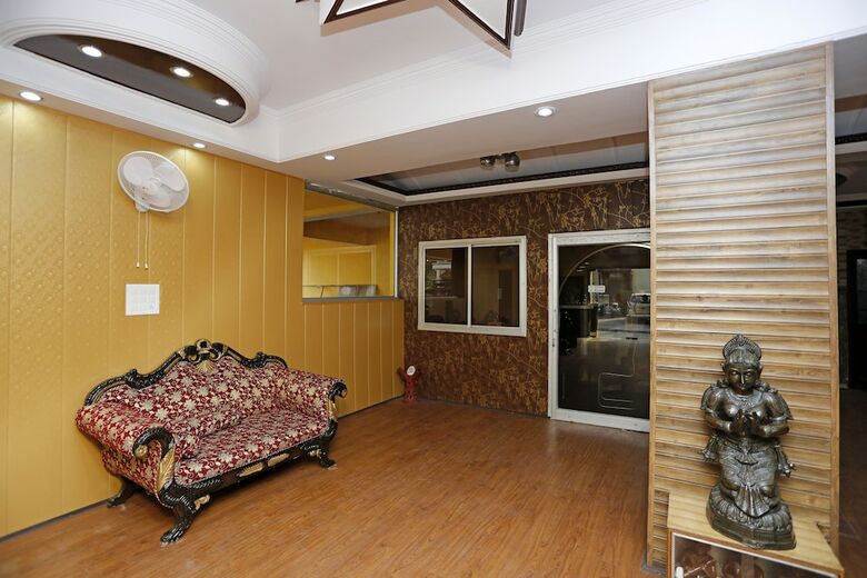 Hotel Oyo 9094 The Shivaay