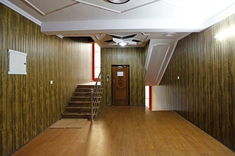 Hotel Oyo 9094 The Shivaay