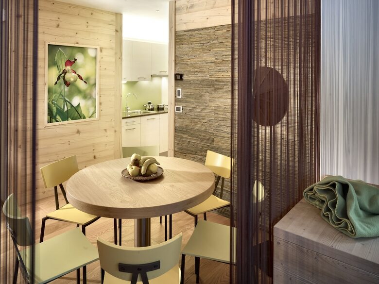 Residencia Color Home Suite Apartments