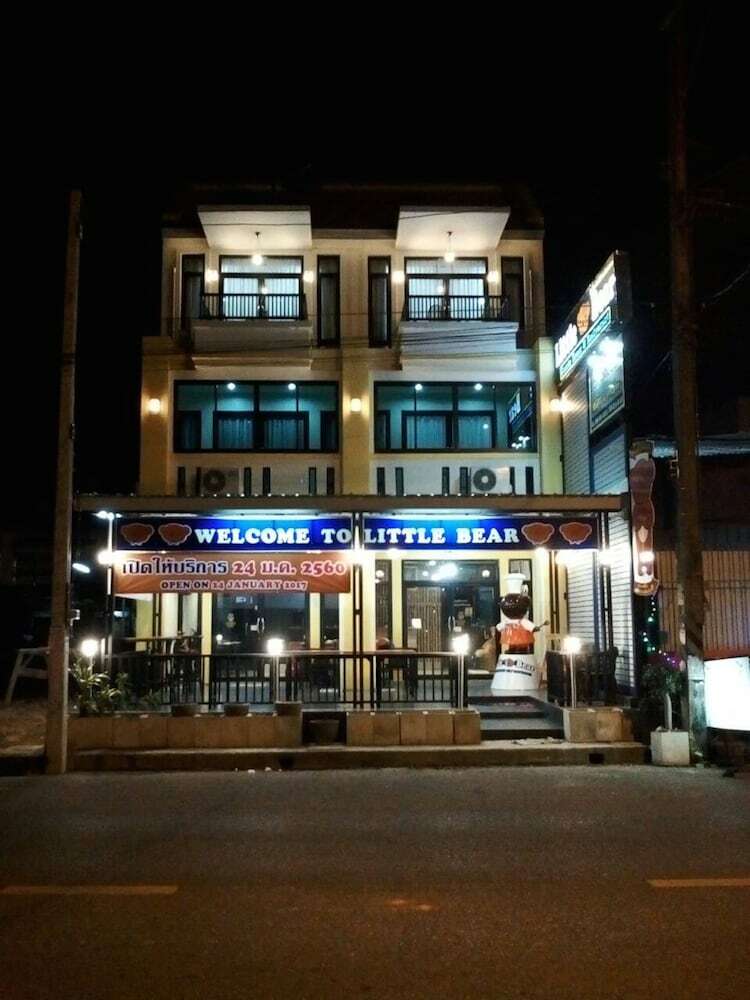 Hotel Little Bear Guesthouse And Restaurant