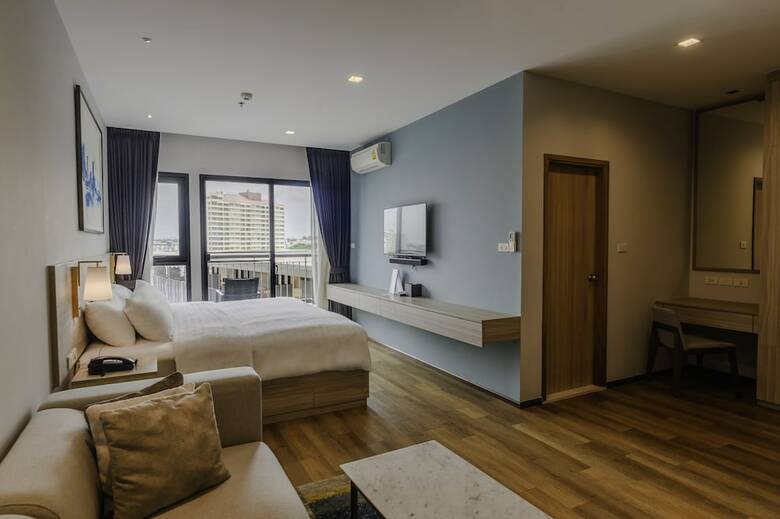 Aparthotel Oakwood Hotel And Residence Sriracha