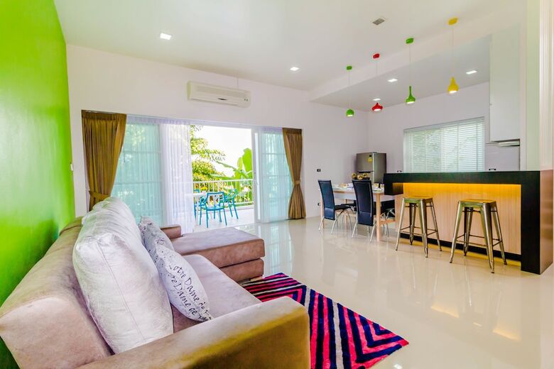 Hotel Chalong Hill Tropical Garden Homes