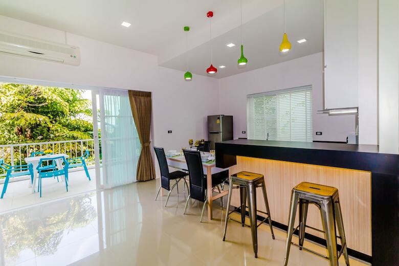 Hotel Chalong Hill Tropical Garden Homes